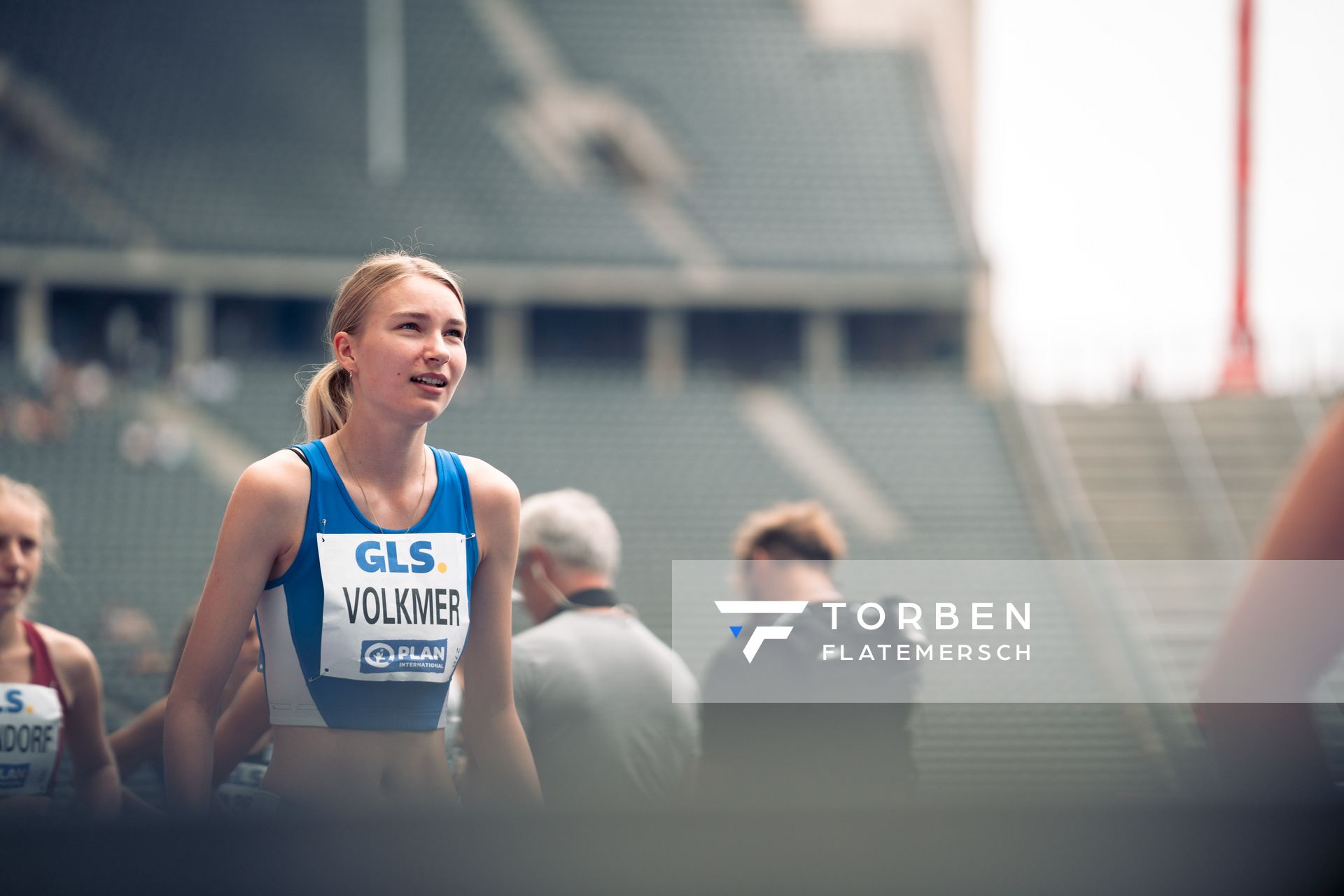 Sophia Volkmer (TV Wetzlar) ueber 800m waehrend der deutschen Leichtathletik-Meisterschaften im Olympiastadion am 25.06.2022 in Berlin